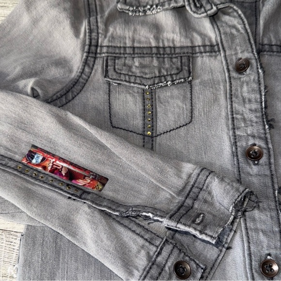 Vintage Youth, Custom, Pop Art, Distressed Fitted Jean Jacket - Picture 8 of 16